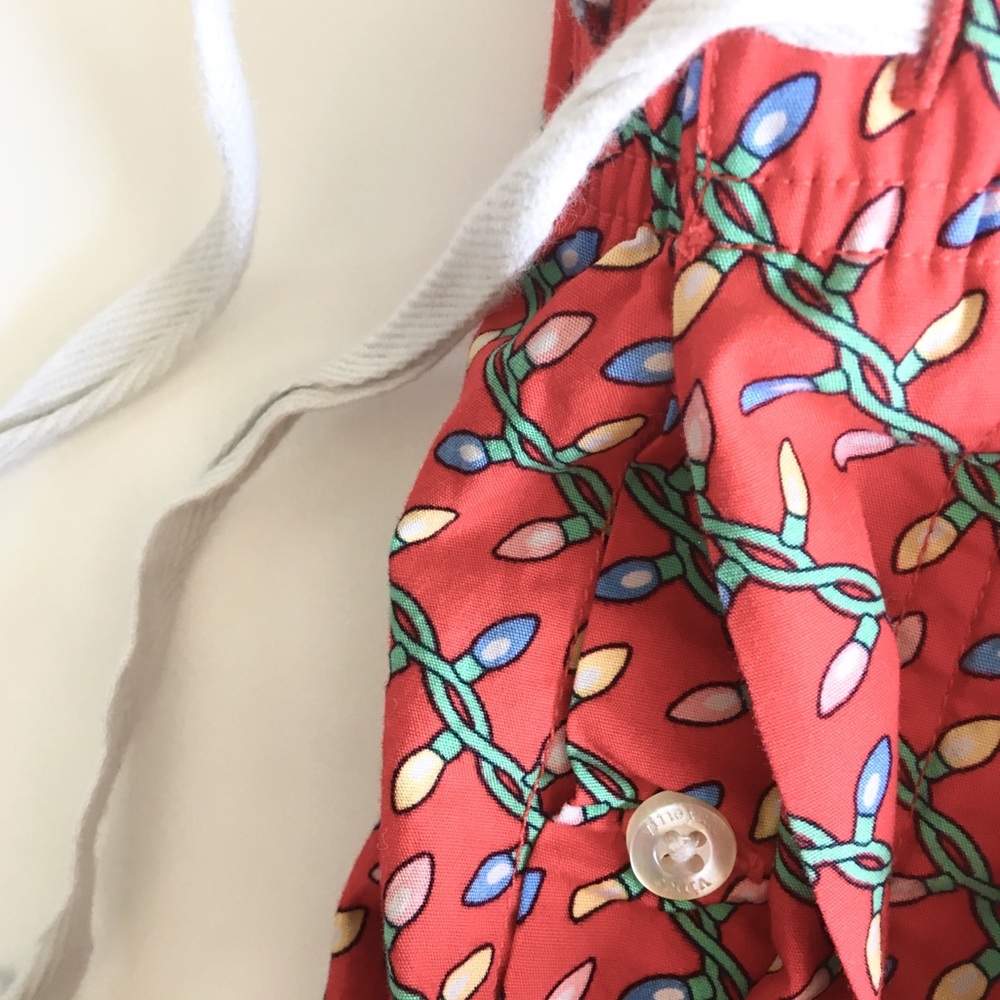 ๐๐ Vineyard Vines โ
Holiday Lights Lounge Pant โ
- Picture 7 of 8